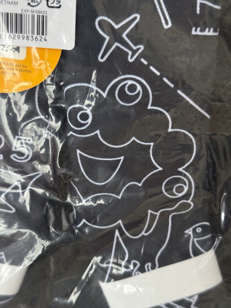 【新品未開封】大阪関西万博　ミャクミャク　リュックサック　総柄　ネオン柄