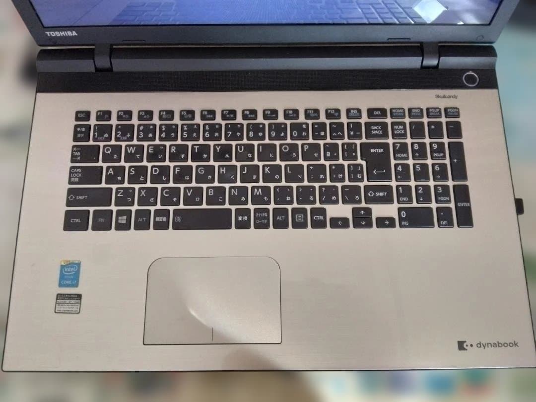 Toshiba dynabook TB57/RG i7-5500U 中古