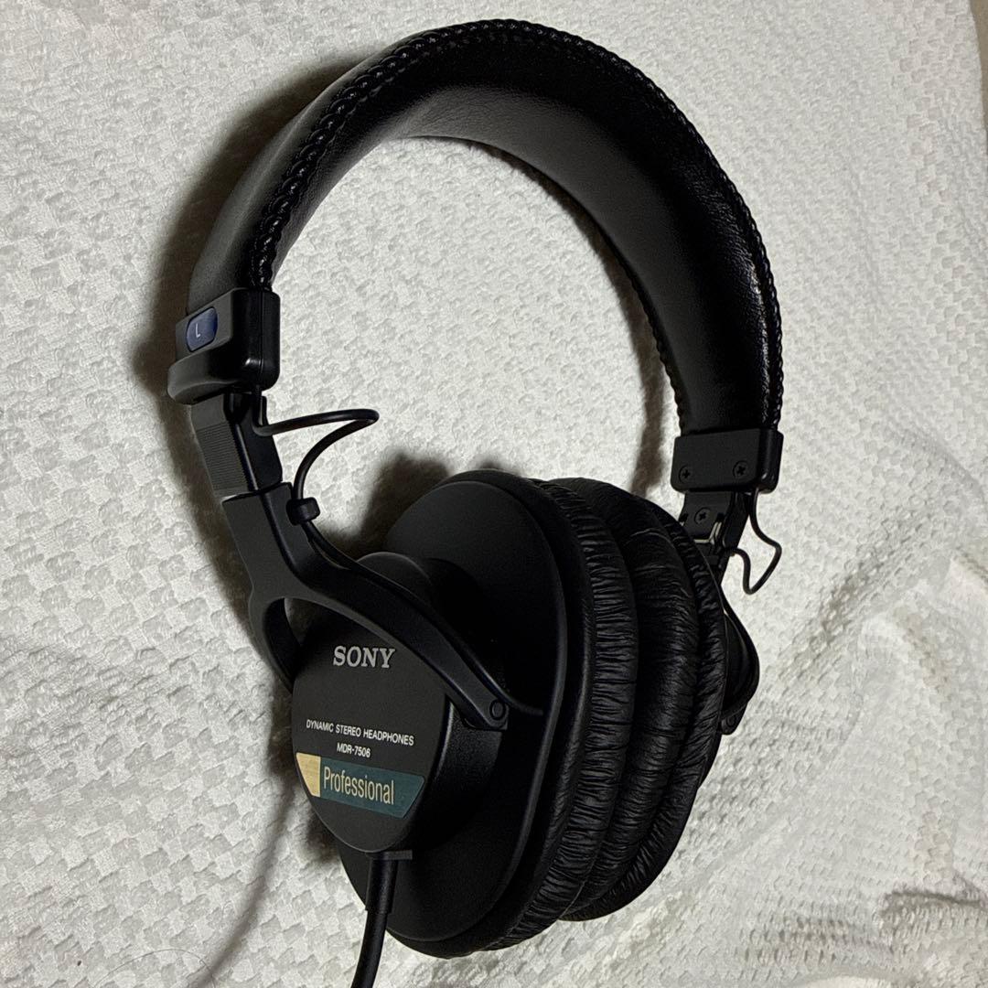 SONY STUDIO MONITOR ヘッドホン MDR-7506