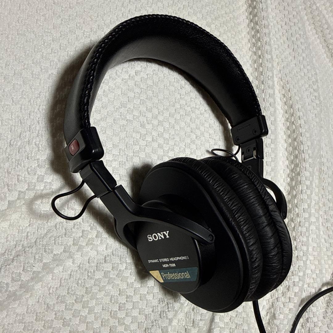 SONY STUDIO MONITOR ヘッドホン MDR-7506