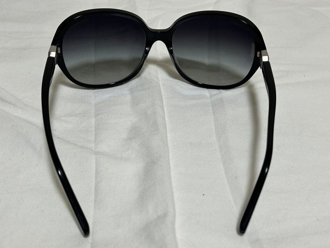 CHANEL シャネル ブラックサングラス イタリア製