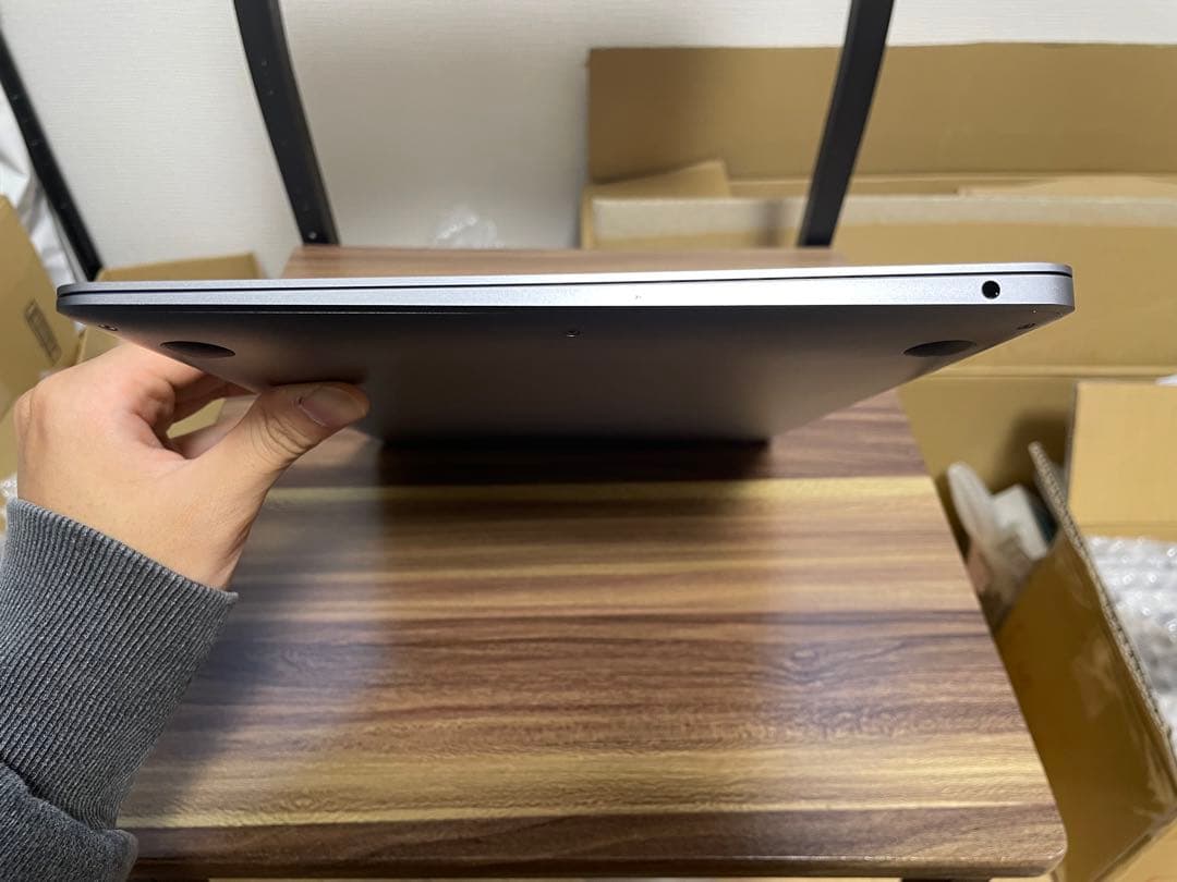 【バッテリー100%】【付属品完備】MacBook Air M1