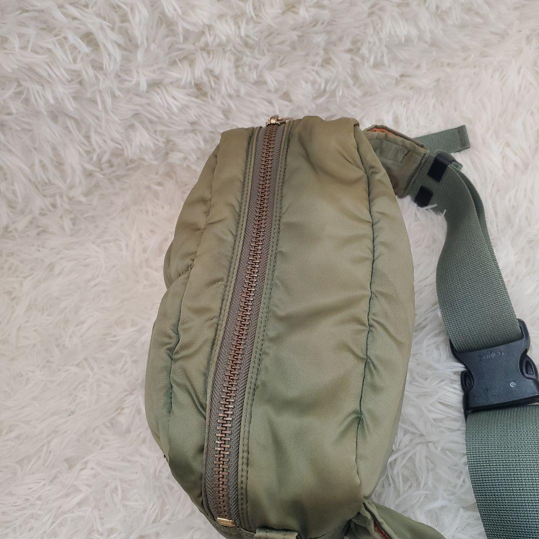 ⭐良品⭐PORTER TANKER セージグリーン ボディバッグ