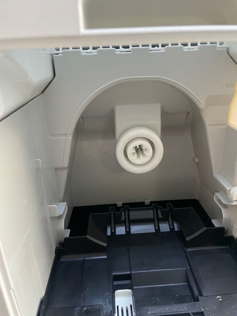 ホワイト 縦型 空気清浄機