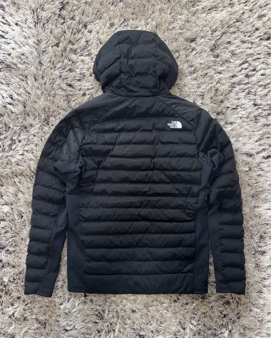 最終値下げ！ノースフェイス Red Run Hoodie M(メンズ) 美品