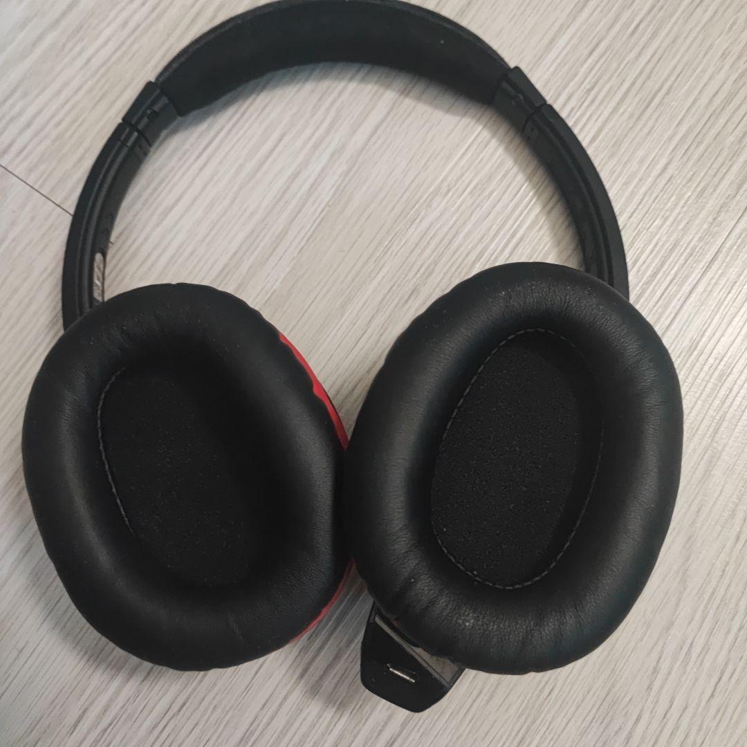 Bose SoundLink around-ear Bluetoothヘッドホン