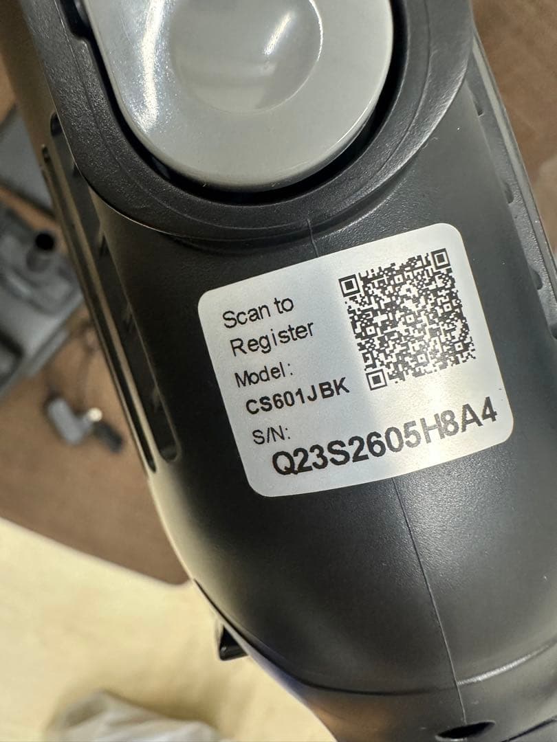 ⑥ sharkコードレススティック掃除機 CS601JBK