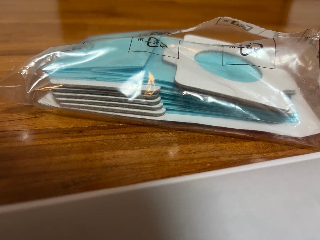 マキタ　充電式クリーナー　CL184D