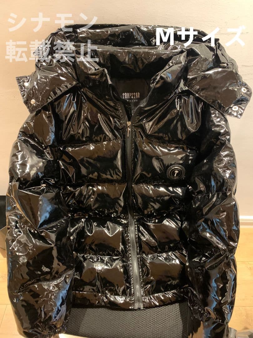 【新品】TRAPSTAR ブラック ダウンジャケット M