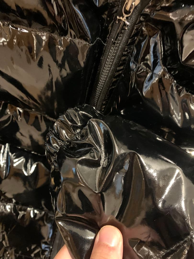 【新品】TRAPSTAR ブラック ダウンジャケット M