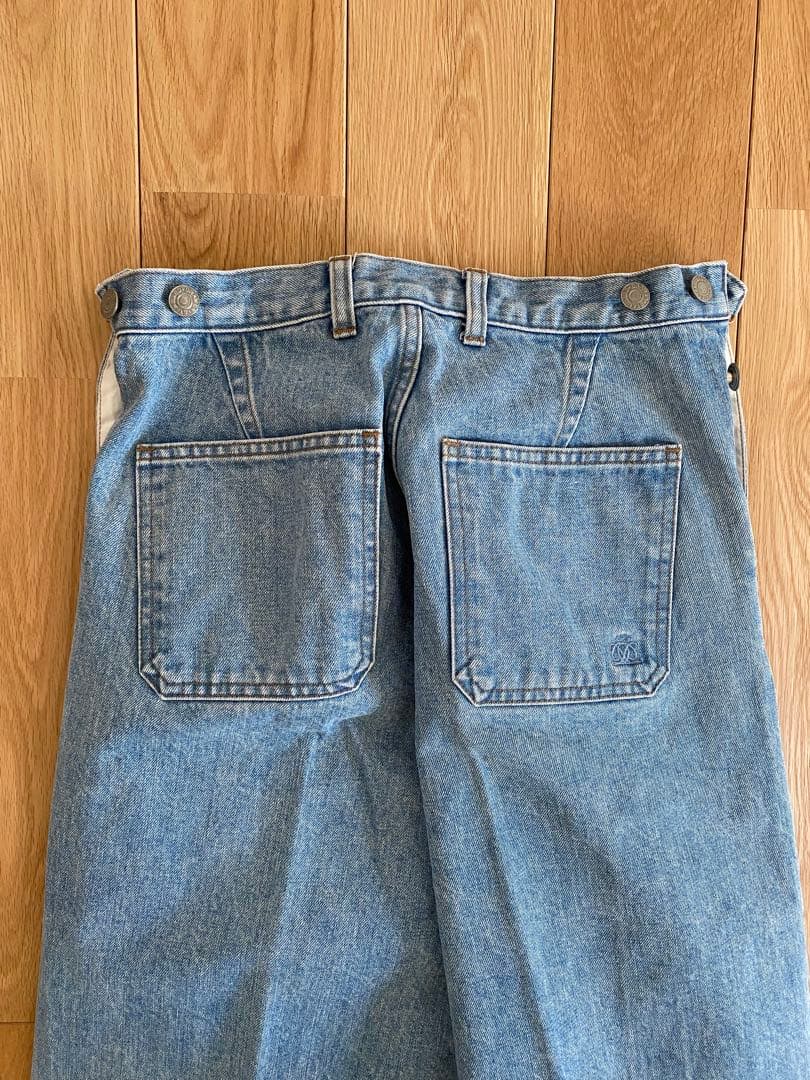 ドゥロワー サイドボタン　ワイドデニム ユーズド加工 ロゴ刺繍 40