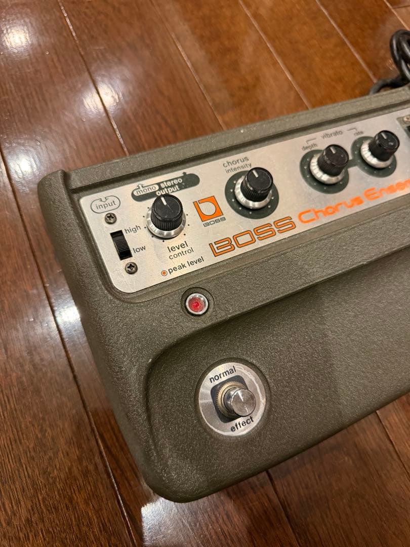 ギター BOSS CE-1 Chorus Ensemble