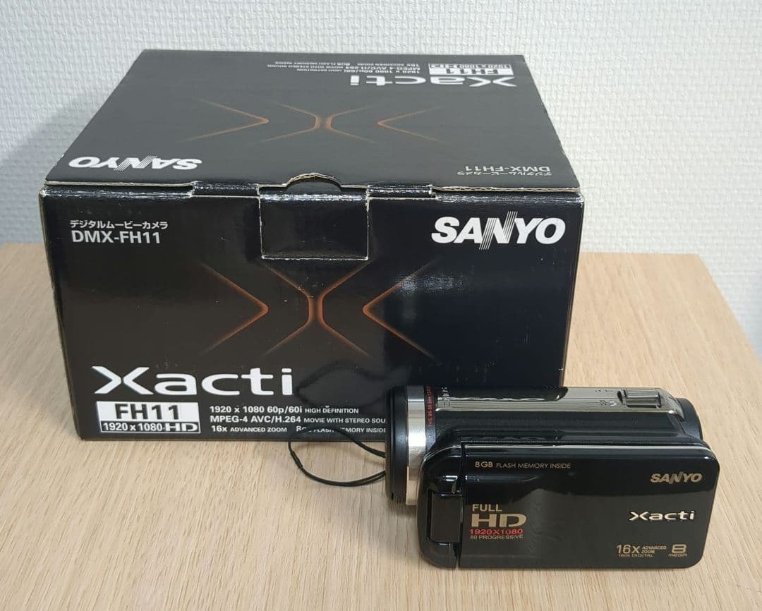 SANYO デジタルムービーカメラ Xacti DMX-FH11