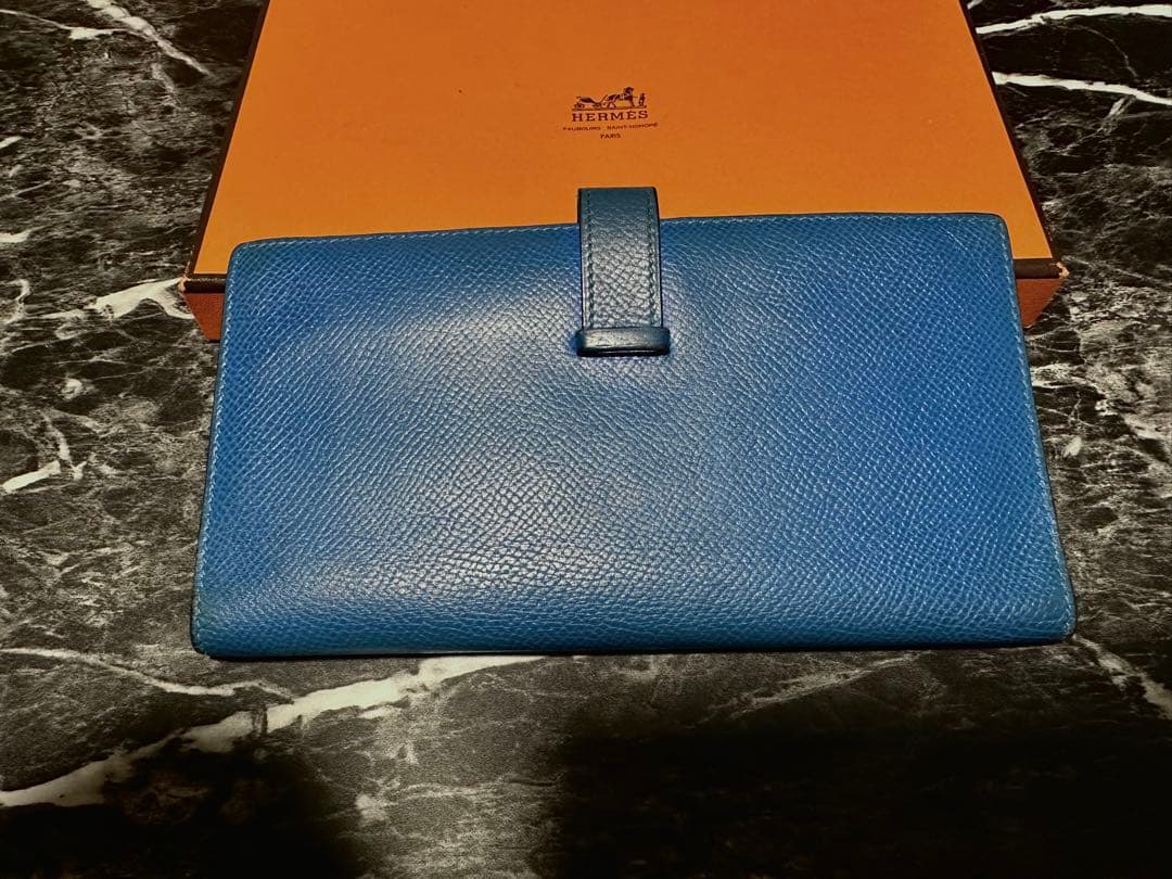 y*s様 HERMES 青 レザー 長財布