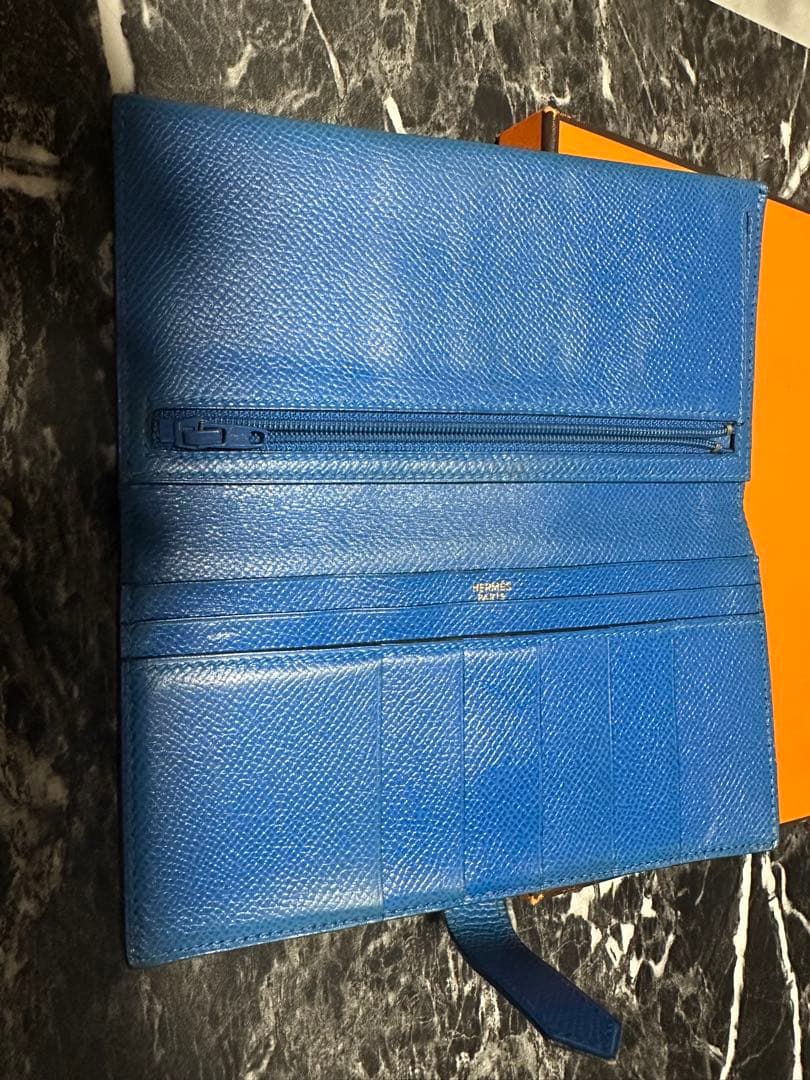 y*s様 HERMES 青 レザー 長財布