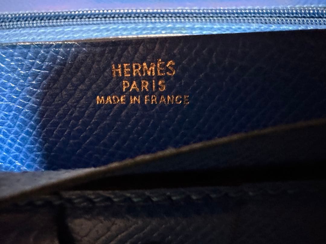 y*s様 HERMES 青 レザー 長財布
