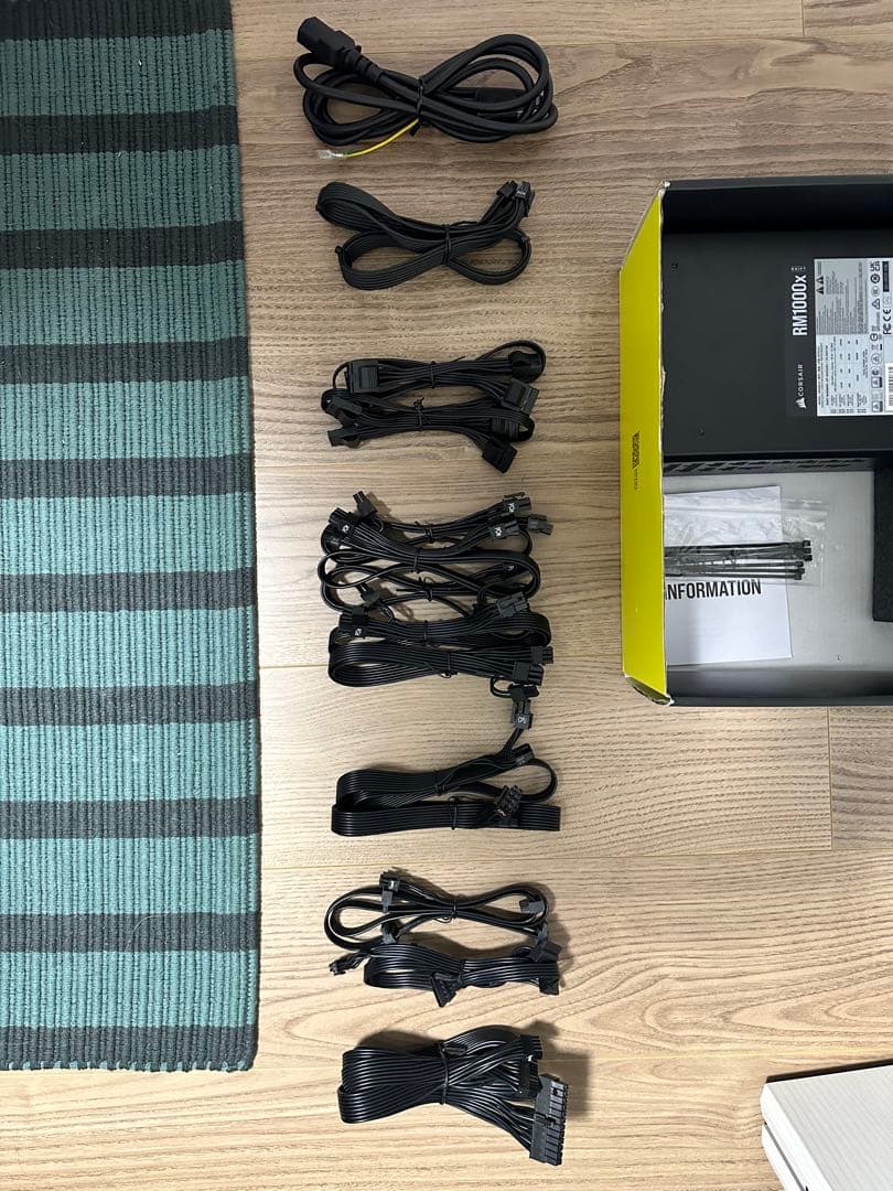 RM1000x SHIFT 電源ユニット