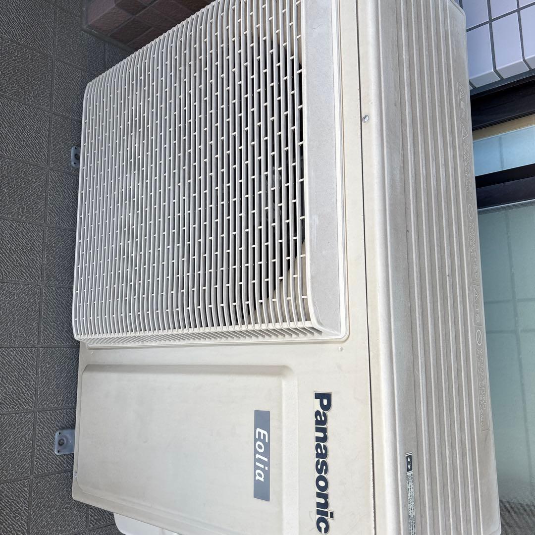パナソニックエアコン　エオリア　16〜18畳　 CS-X567C2 室外機