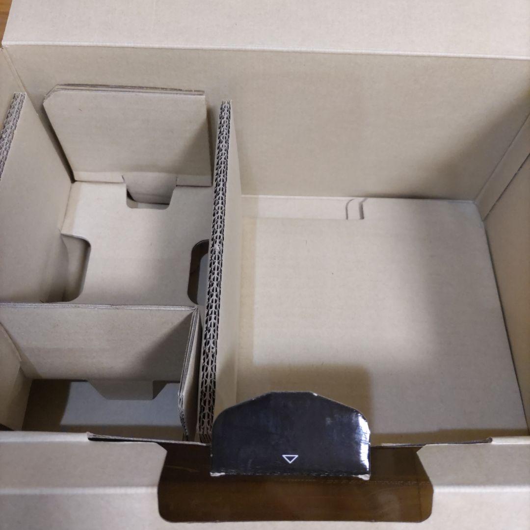 ニコン　D5600　ダブルズームキット　②