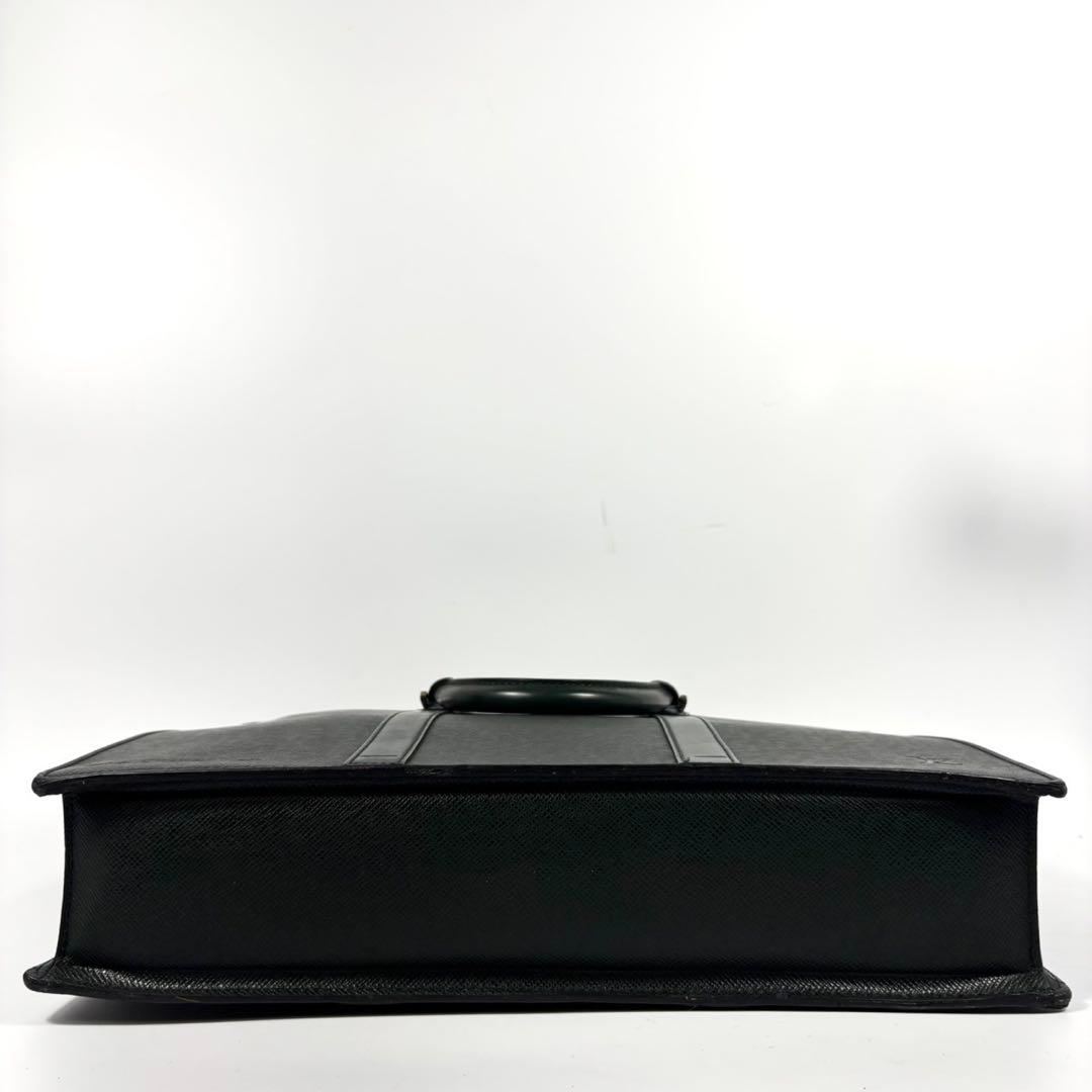 ✨美品✨ルイヴィトン ビジネスバッグ ポルトドキュマン ロザン タイガ グリーン