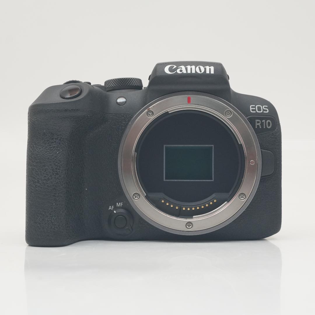 美品★Canon キヤノン ミラーレス一眼カメラ EOS R10
