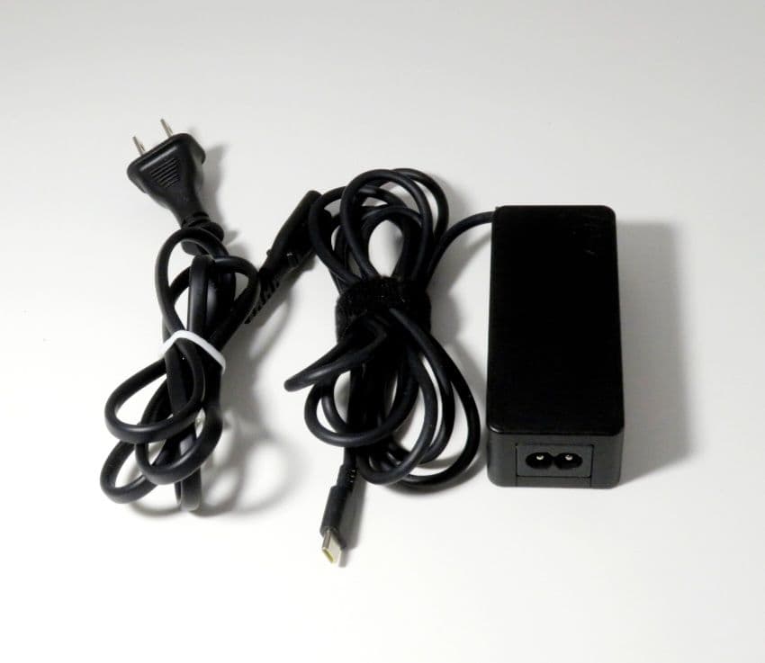 【ジャンク扱い】HP Spectreアッシュブラック7世代i7