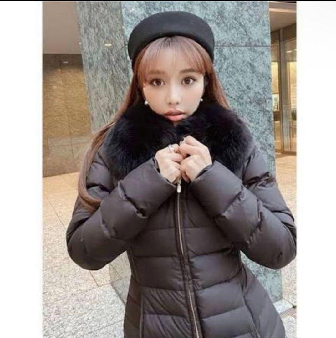 buuchan。 ペプラムショートダウンファー付きブラックダウン