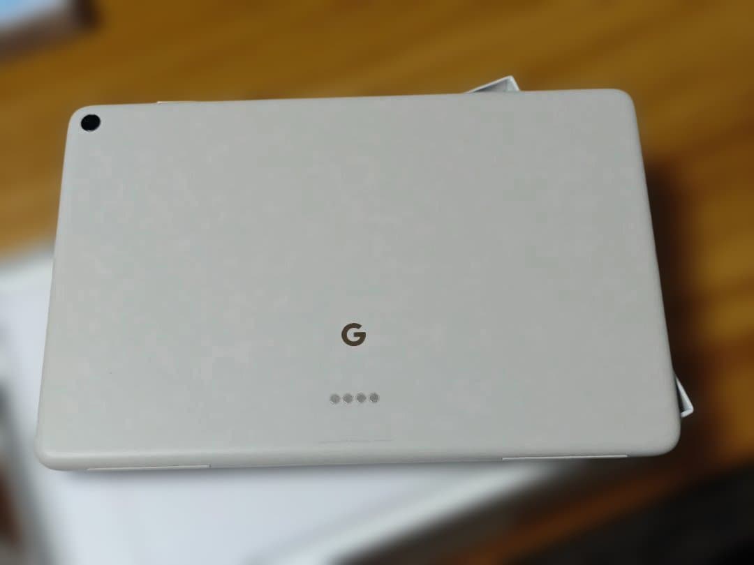 Google Pixel Tablet ベージュ 充電ドック 純正ケース付き