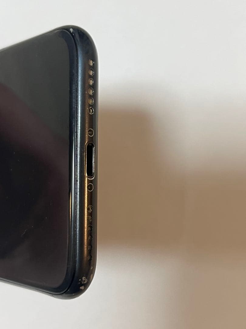 Apple iPhone SE (第2世代) ブラック128GB