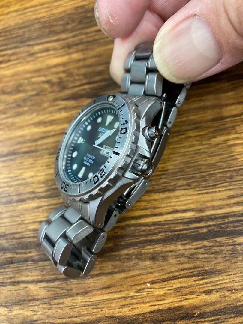 セイコー AGS ダイバーズウォッチ チタン　キャパシタ交換済み　美品