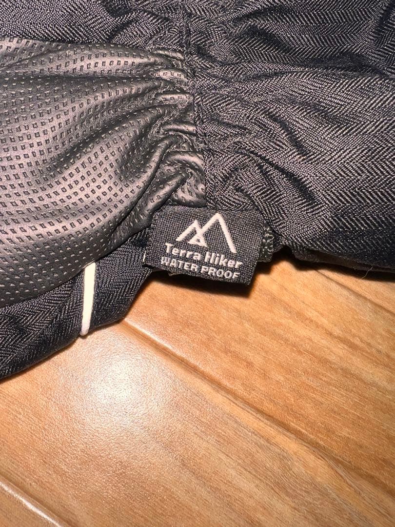 スノーボードウェアセット（ジャケット・パンツ・グローブ・ゴーグル）最終値下げ