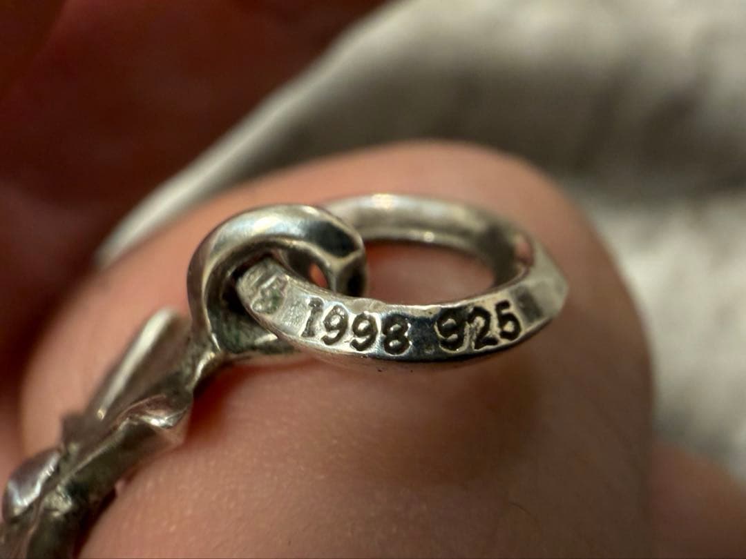 クロムハーツ　タイニーCHクロス