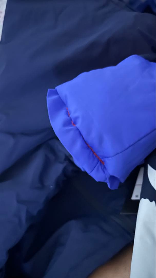 Burton 子ども用スノーボードウェア 上下Lサイズ　150cm