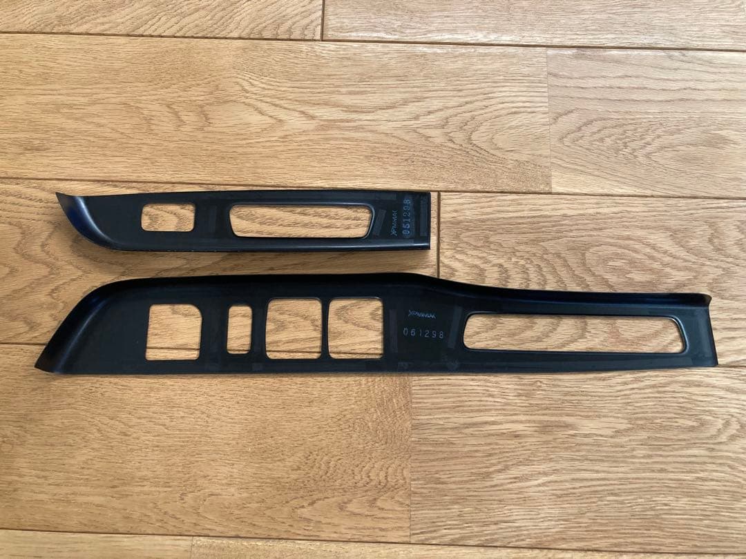 ウィンドースイッチガーニッシュ　カーボン調　HA36S　純正オプション　ワークス