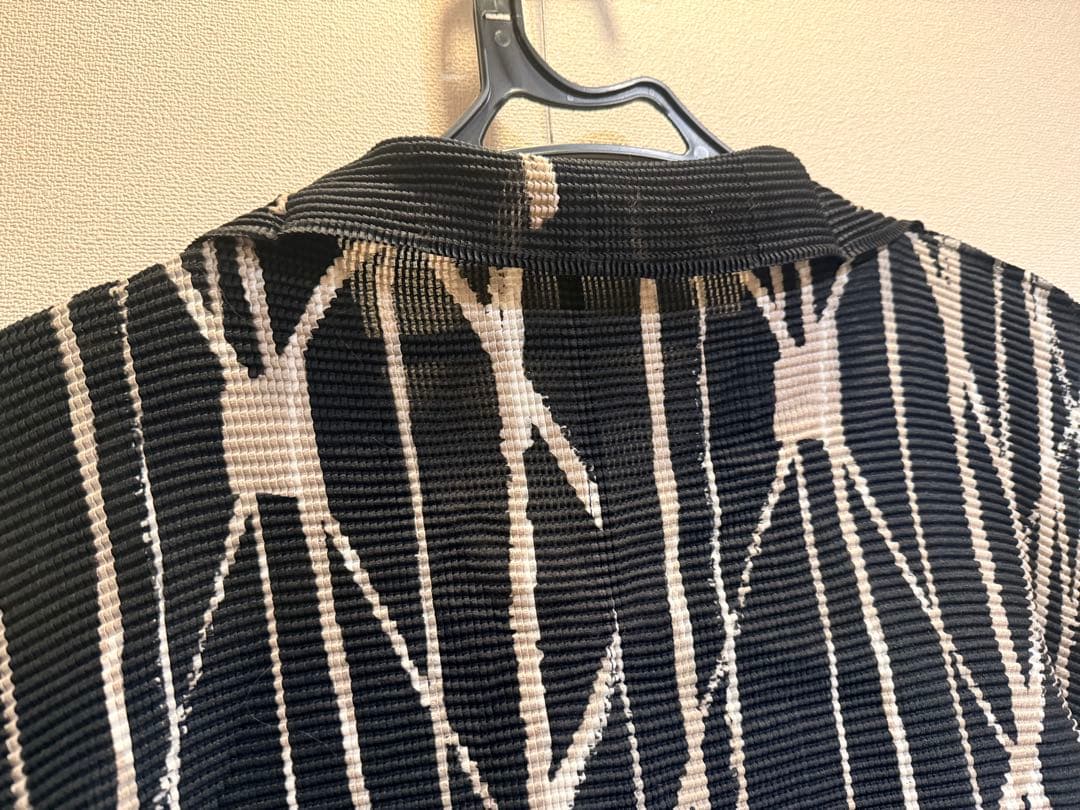 イッセイミヤケme プリーツ加工　ジャケット