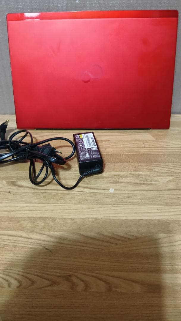 Fujitsu LifeBook UH75/C3 7世代i3