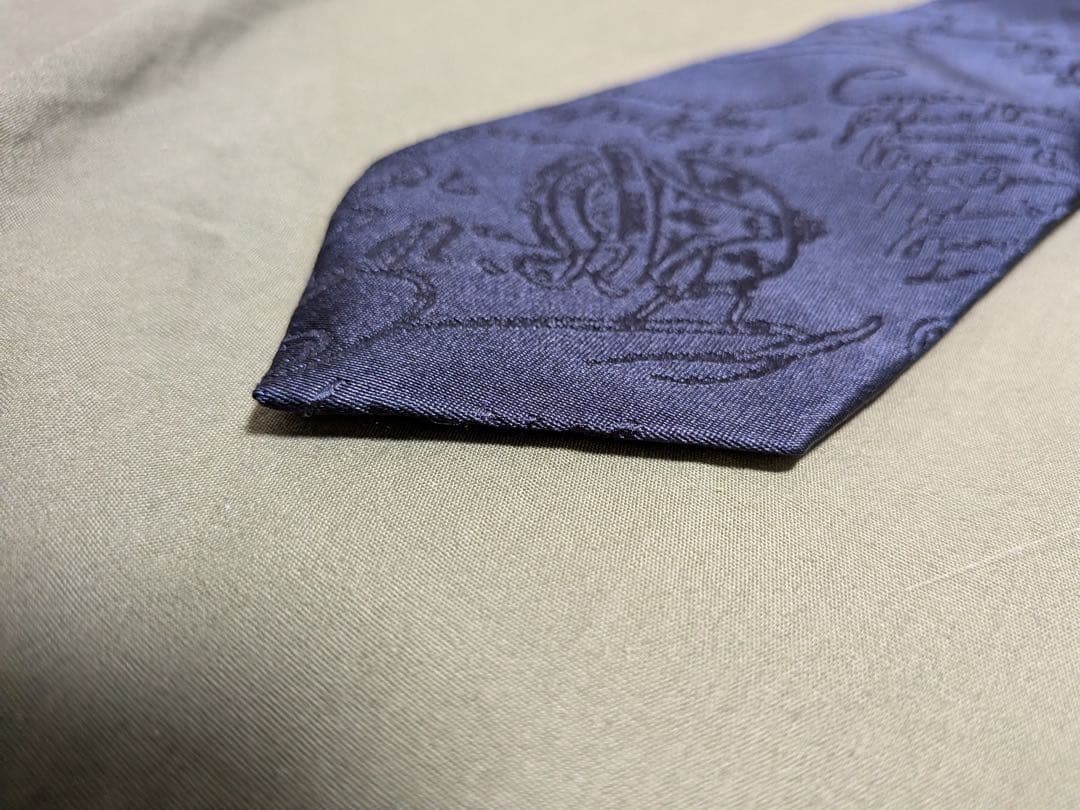 ベルルッティ　ネクタイ