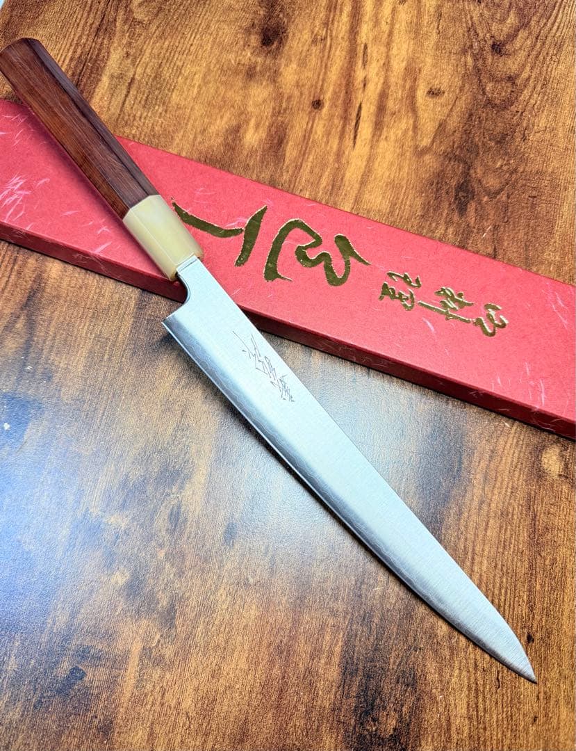 義弘作　筋引　8寸　青紙スーパー鋼　包丁　山脇刃物製作所　紫檀白水牛八角柄