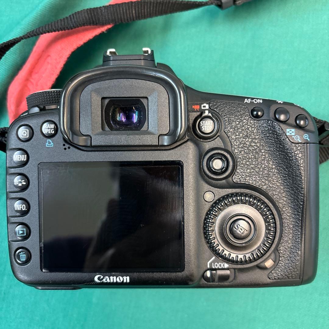 Canon EOS 7D 元箱&リモコン付き