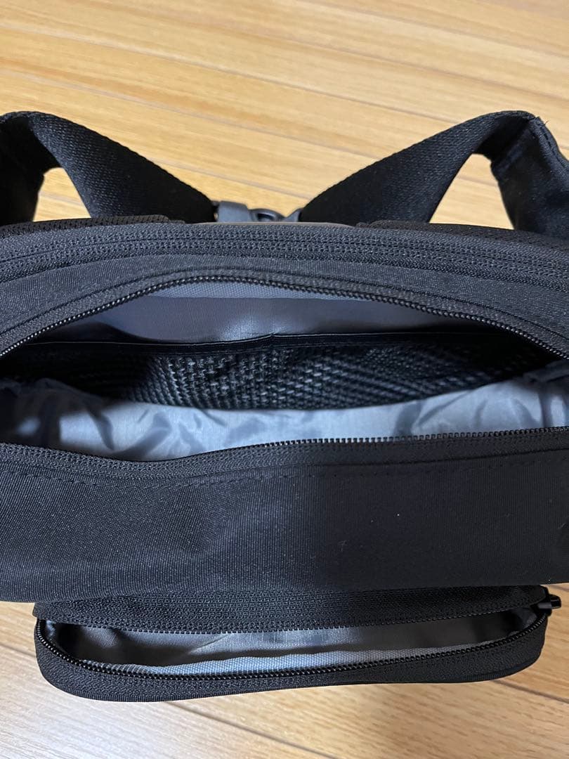 POMULU 2WAY ヒップシート ブラック