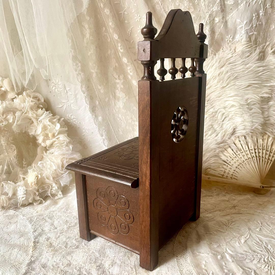 木製ドールチェア　ブルターニュ　ブルトン家具　収納付き　フランスアンティーク