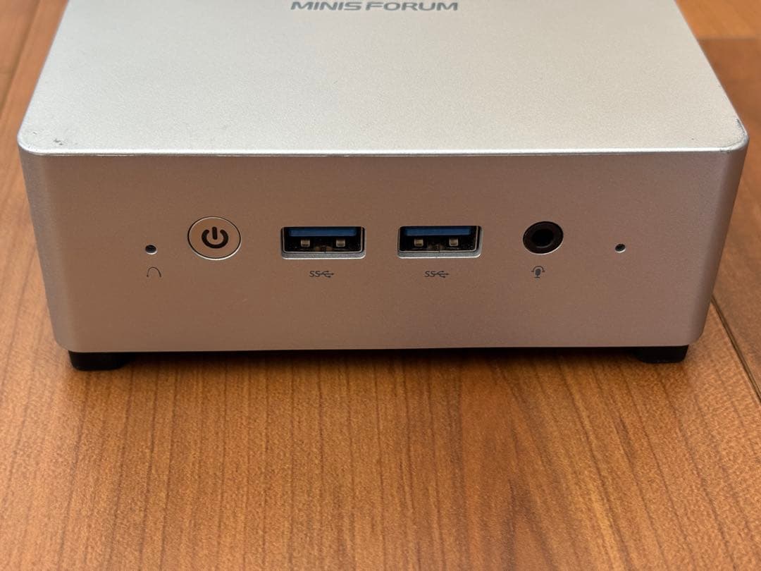 MINISFORUM ミニPC UN100L OSなし