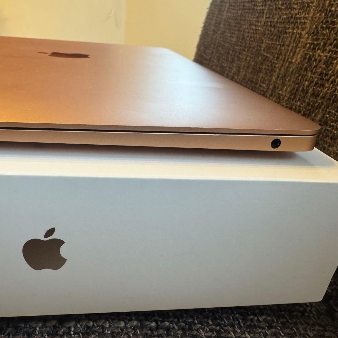 MacBook Air 13 ローズゴールド 256GB intel コード付