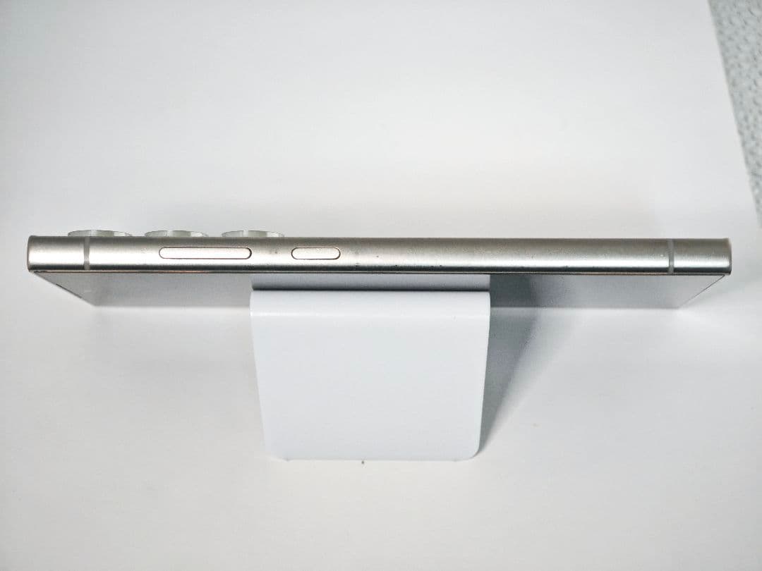 【美品】Galaxy S24Ultra 256GB 韓国版 チタニウムグレー