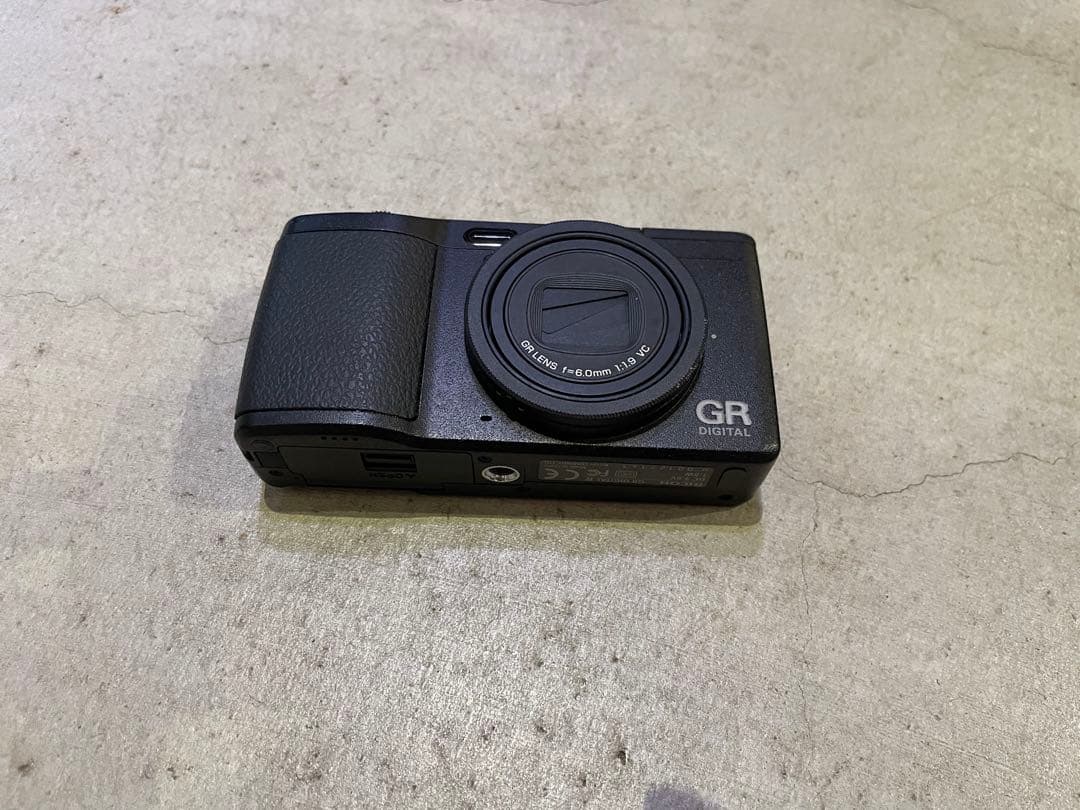 限定値下！RICOH GR DIGITAL IV リコー　使用感少　付属品全て有
