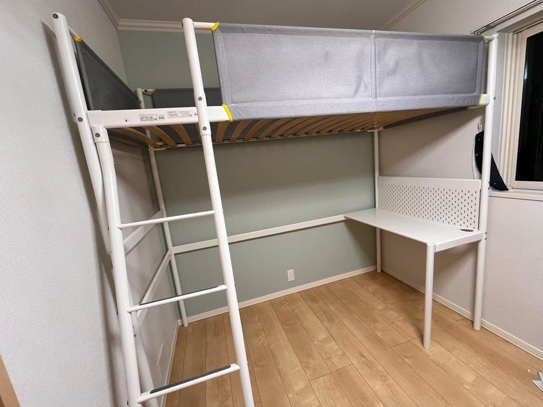 VITVAL ヴィトヴァル　シングルロフトベッド デスク付き