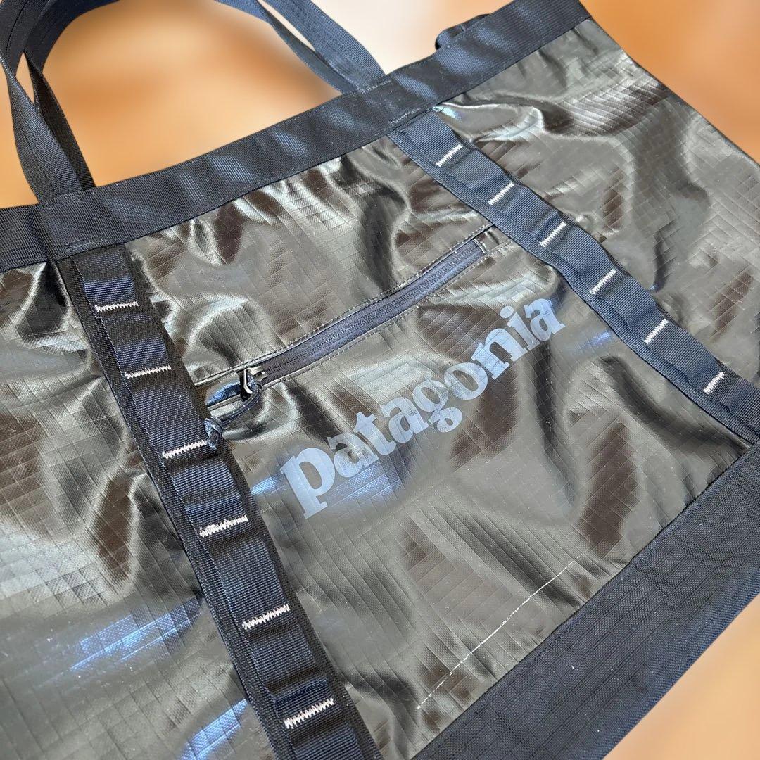 Patagonia ブラックホールトートバッグ 黒