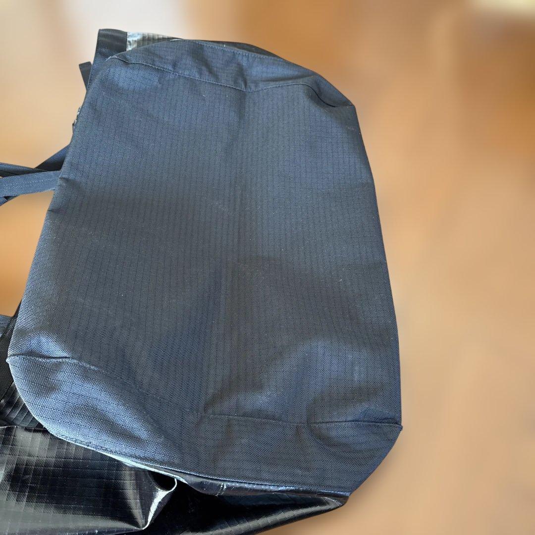 Patagonia ブラックホールトートバッグ 黒