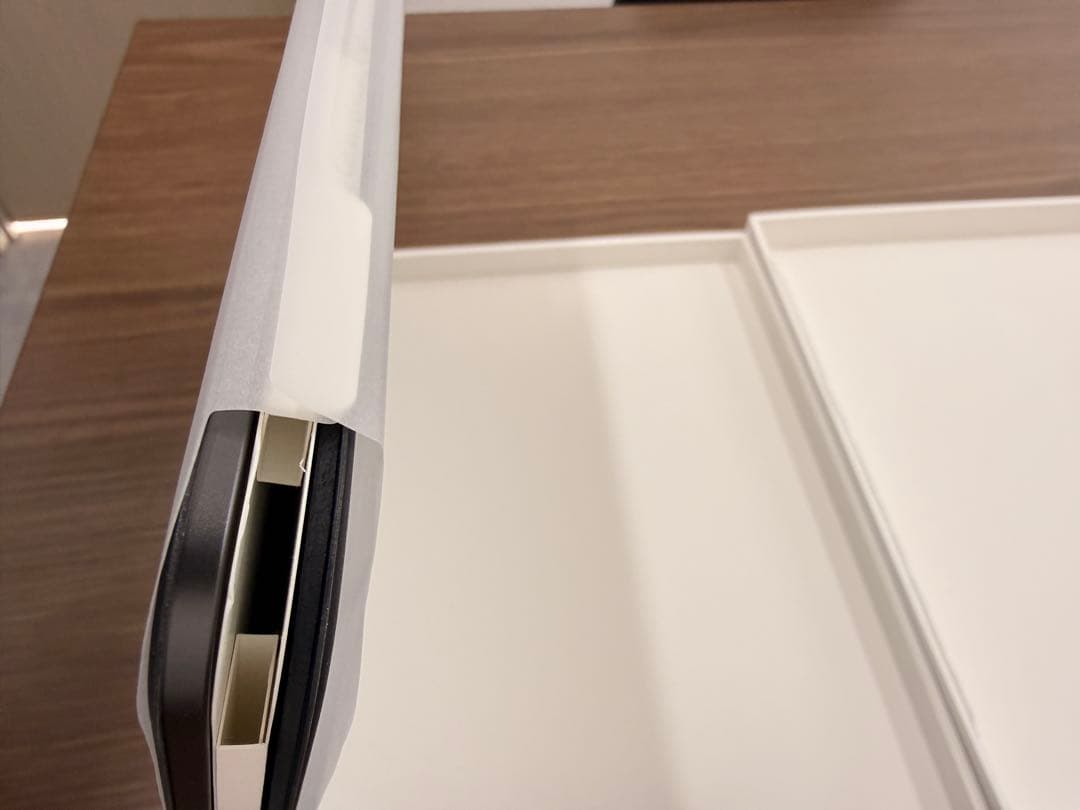 【純正美品】iPad Magic Keyboard ブラック 本体