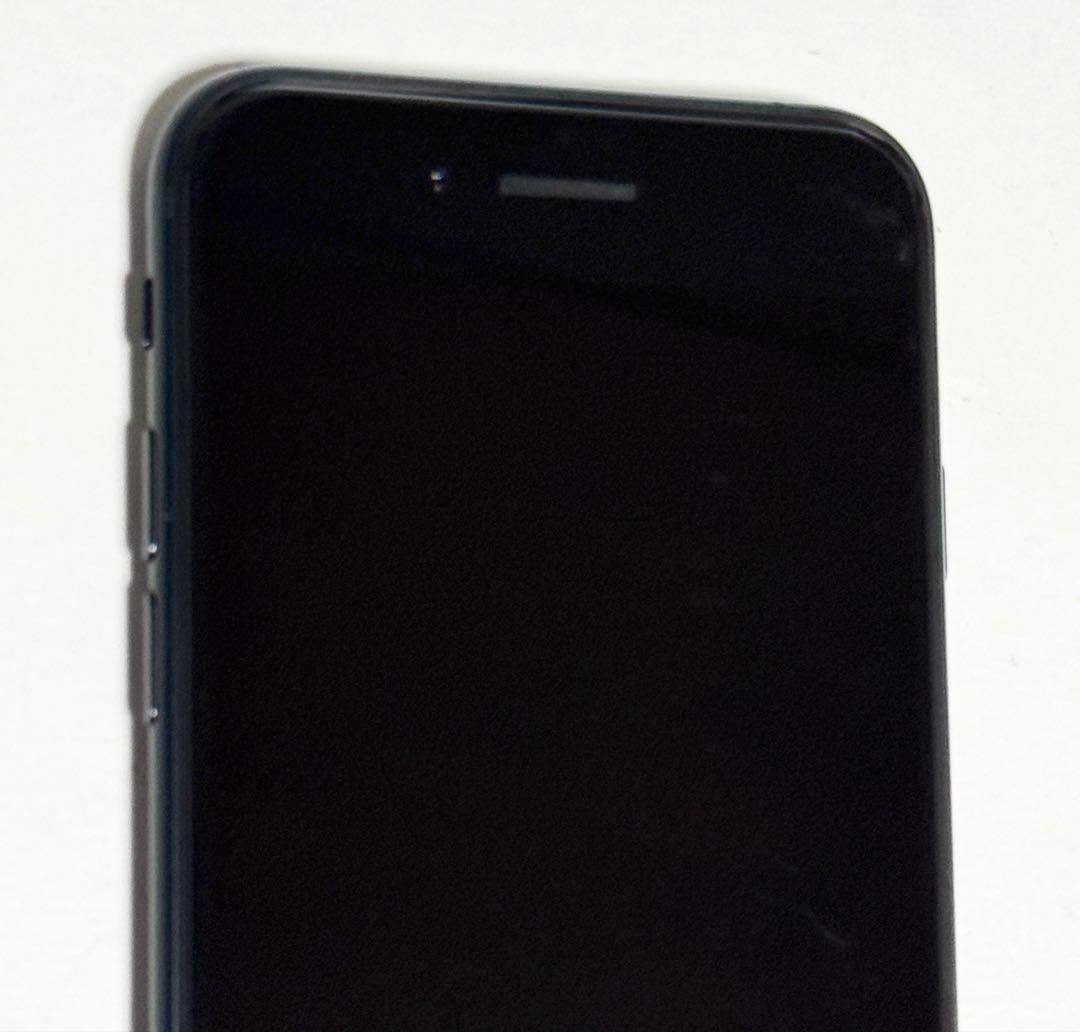 バッテリー最大容量96%　iPhone SE 第3世代 64GB ミッドナイト